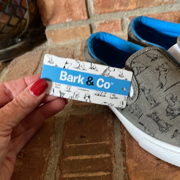 NWT Bucketfeet Shoodles Gray Slip On Sneakers - Picture 3 of 7